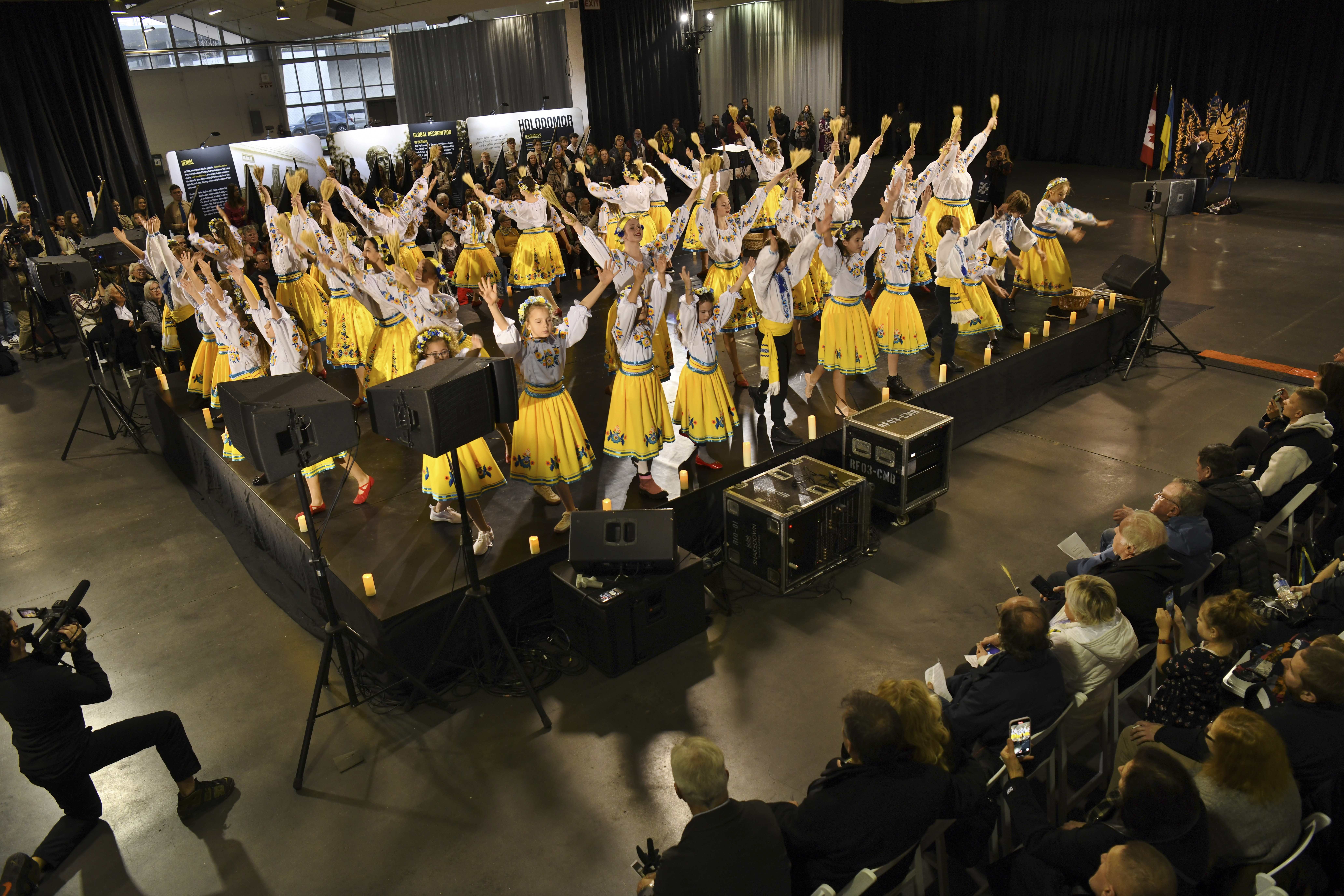 /img/scraped/news/news-2023-11-27-service-held-to-mark-90th-anniversary-of-holodomor-ctv-news/DSC_2012_1701111331.jpg