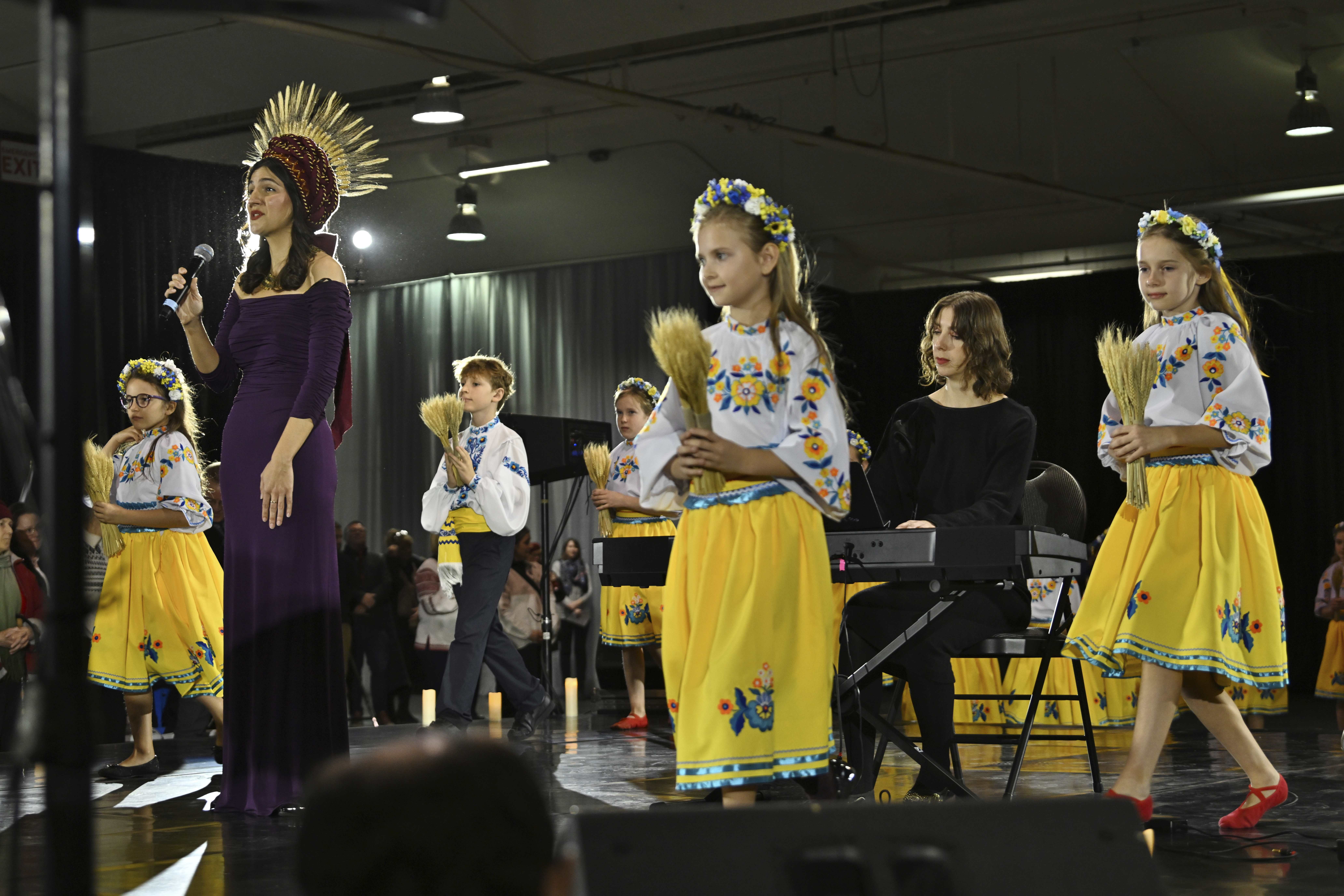 /img/scraped/news/news-2023-11-27-service-held-to-mark-90th-anniversary-of-holodomor-ctv-news/DSC_7988_1701111445.jpg